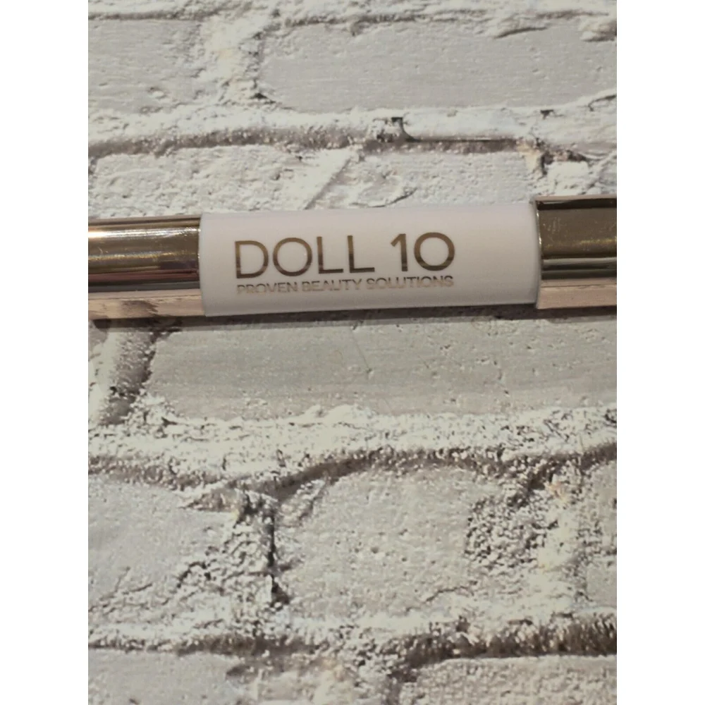 Doll 10 Lip Crayon 0.08 oz, Color: Let Go, As pictured, NWOB